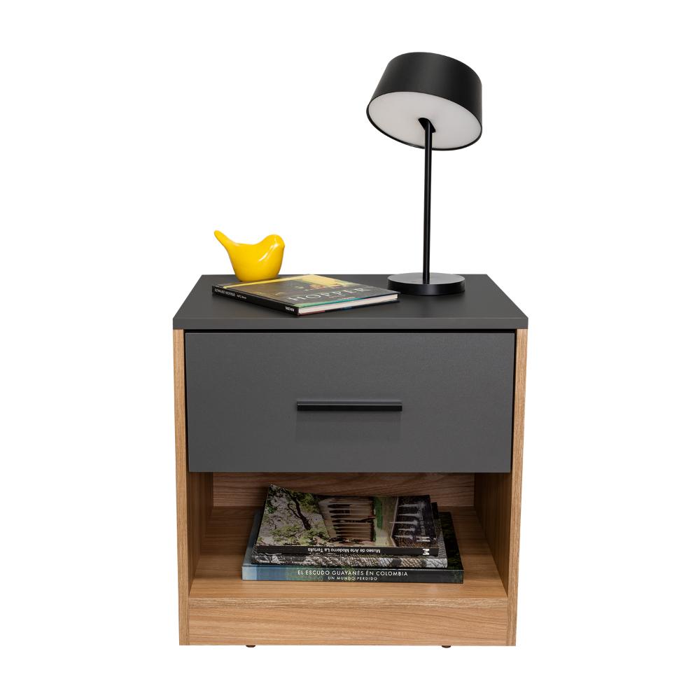 Mesa de Noche Giroa, Plata Oscuro y Fresno Europeo, con espacio para colocar objetos decorativos (vista 3)